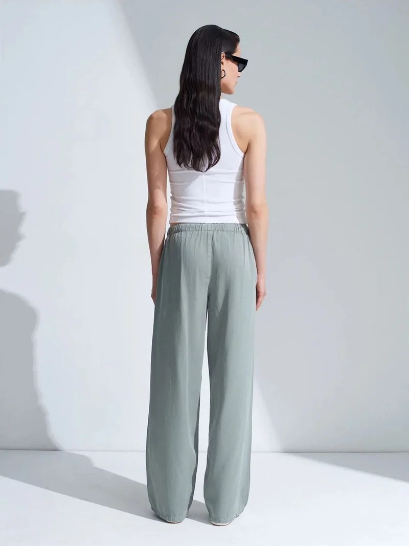 ديلفين Dilvin Mid-Waist Wide-Leg Denim Jeans