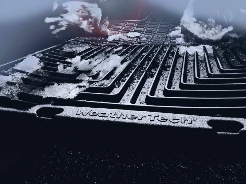 WeatherTech حصائر أرضية لجميع الأحوال الجوية لسيارات فولفو V70، XC60، V60، V60 كروس كانتري، XC70، S80-الصف الأول والثاني (WTVB169170)، أسود - Image 4