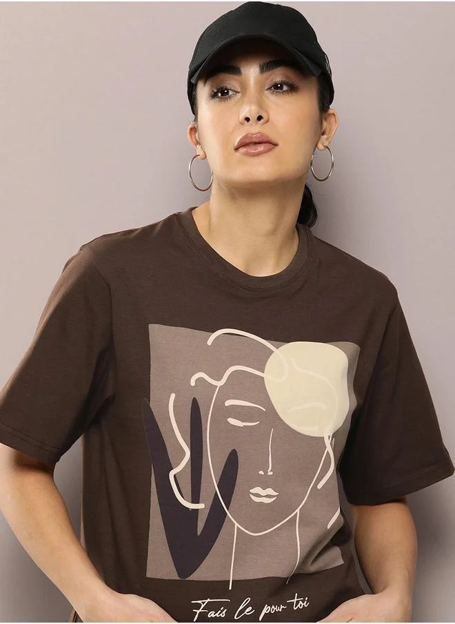 Dillinger Oversized Girl Graphic Print T-Shirt by Styli
