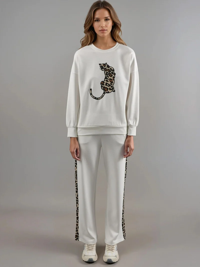 زوبعة طقم قطعتين بنقشة الفهد من مودال تاتش مجموعة بيرسان