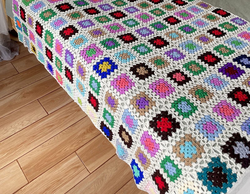 RISEON Handmade Granny Square Crochet Throw Blanket Sweater Style Mat Crochet Quilt Multicolor Boho Travel Accent Decor Throw for Sofa Comforter Couch Bed Recliner Living Room Bedroom White