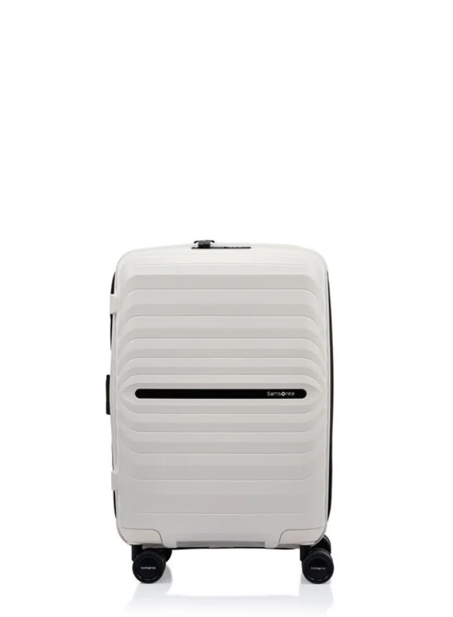 Samsonite Octolite Neo Spinner  Off White- 3 Years Global Warranty