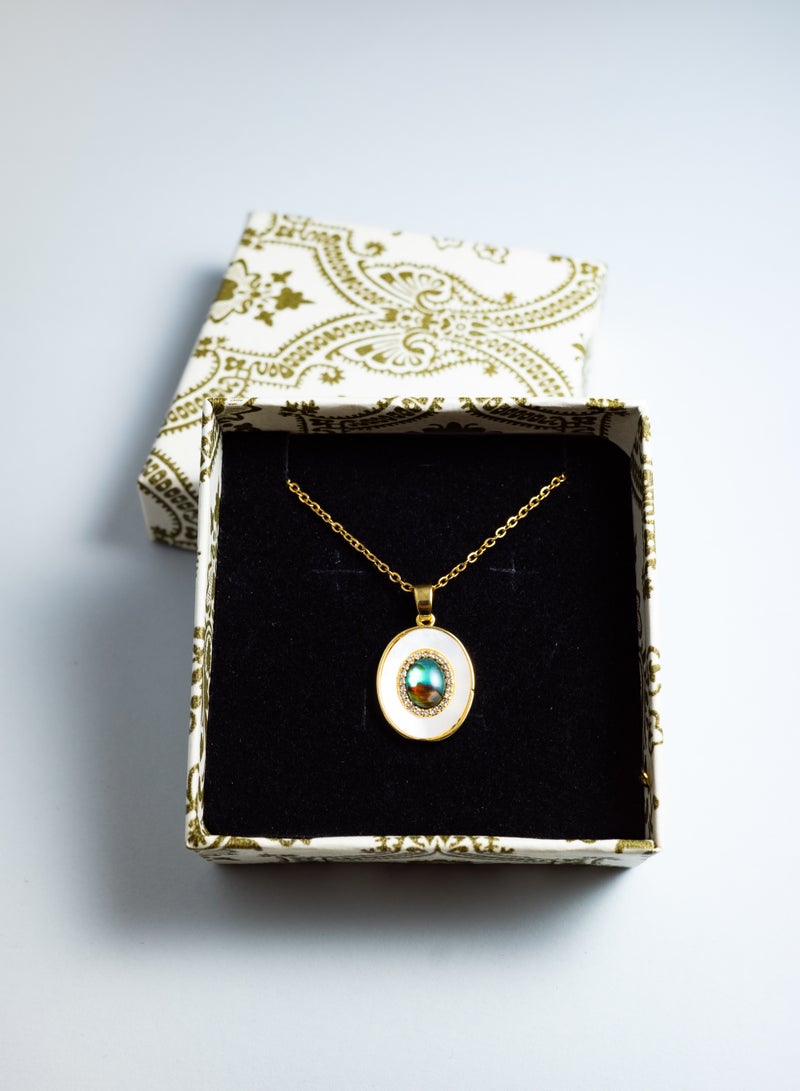 Natural Abalone Shell and Mother of Pearl Pendant Necklace, Gold Plated necklace for women - Image 2