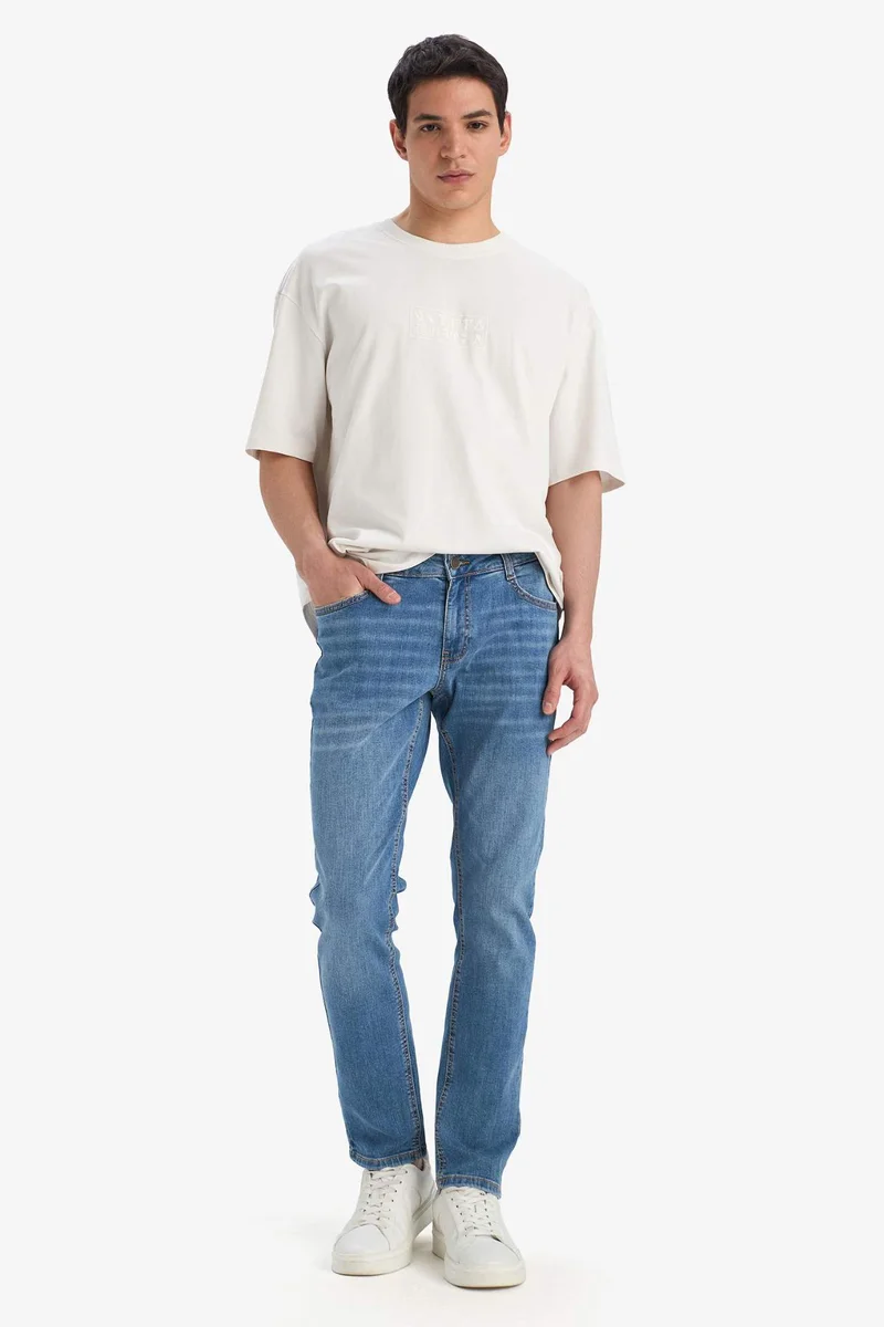 ديفاكتو Cotton Oversize Fit Crew Neck Back Printed T-Shirt