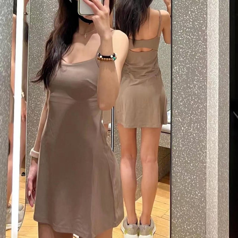 فستان تانك رياضي نسائي بقصّة ضيقة وظهر مفتوح وخط A - Image 2