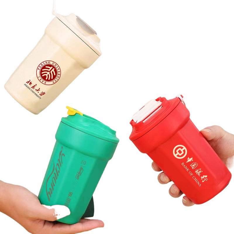 كوب قهوة للسفر بمقبض سهل الحمل من ستانلس ستيل مع بطانة خزفية، 450 ml، أخضر مع مقبض من الستانلس ستيل باللون الأخضر للمكتب للاستخدام الخارجي - Image 2