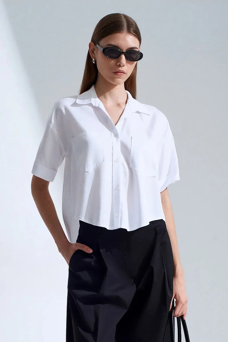 DILVIN Women's Cropped Shirt With Pocket
