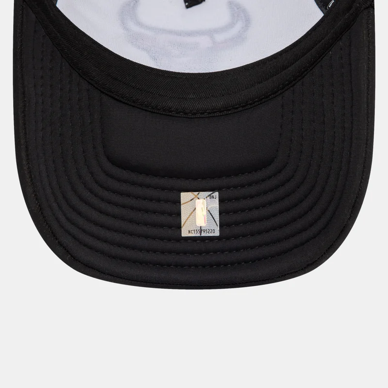 NEW ERA Men's NBA Chicago Bulls Flower 9FORTY Trucker Cap