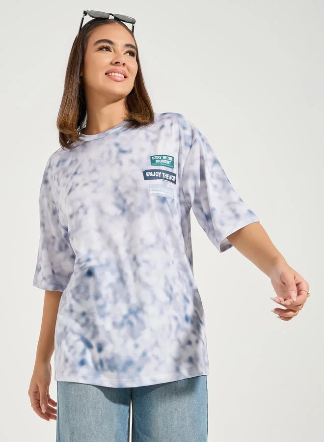Styli Oversized Acid Wash Patch Detail T-Shirt with Dropped Shoulder
