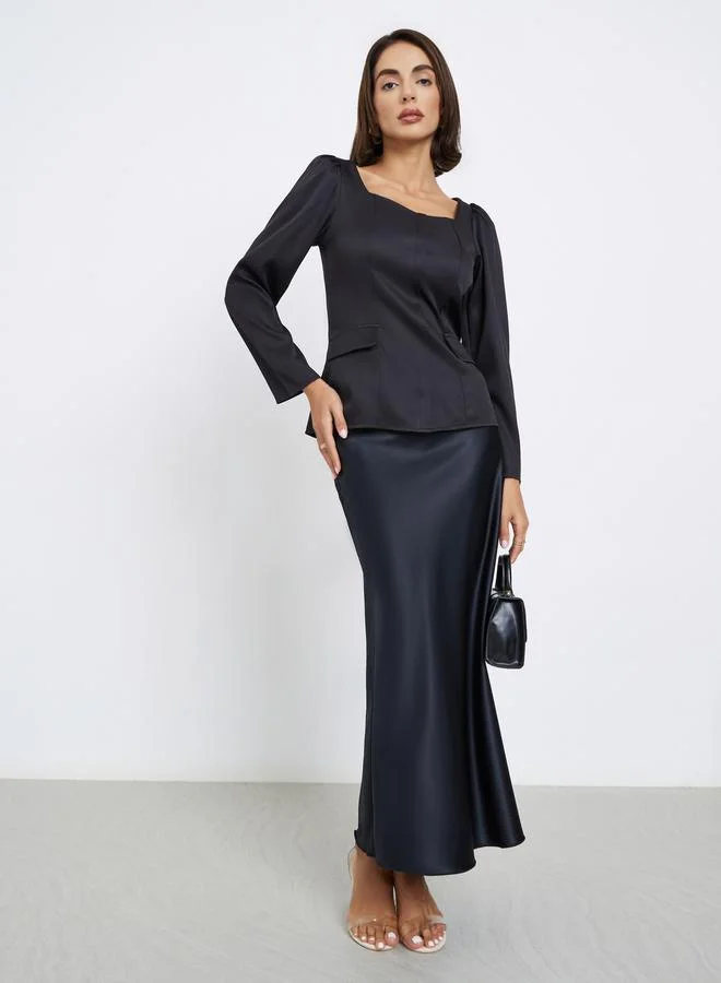 Styli Black Sweetheart Neck Blouse