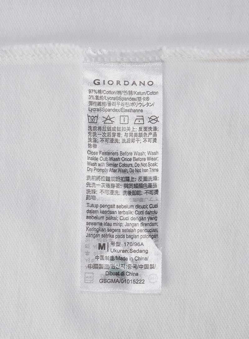 GIORDANO Men's 3D Lion Polo: Slim Fit, Bold Embroidery, Premium Pique - Image 2