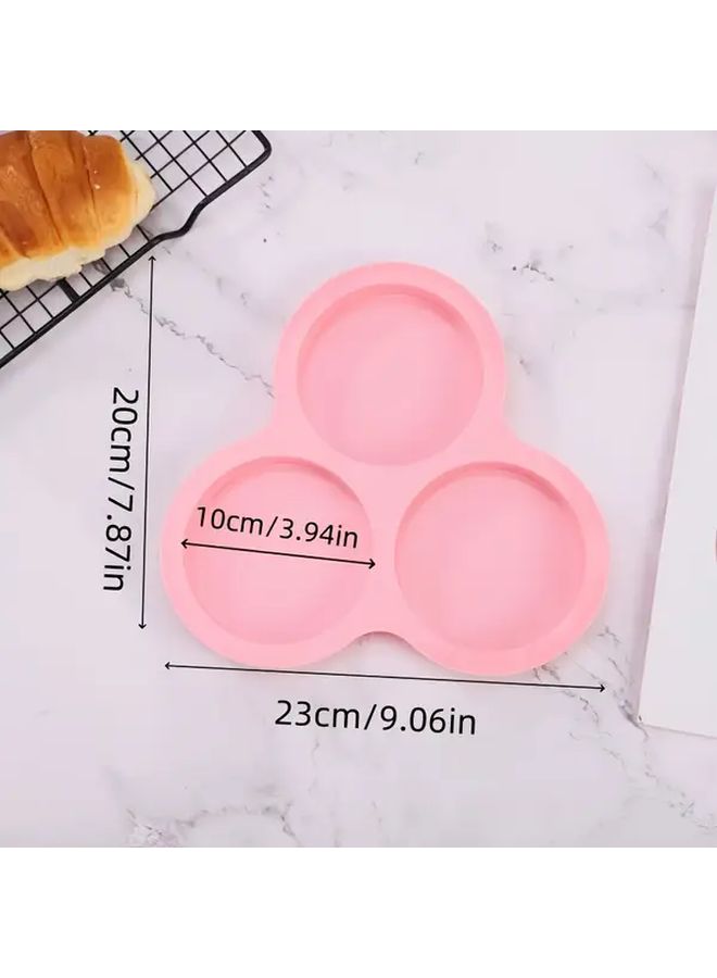 2 Pack Gray Reusable Baking Molds Flexible Triangle Cake Tray For Microwave And Oven - Image 2