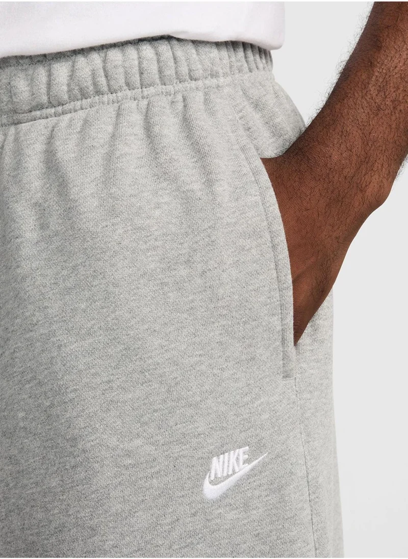 نايكي Club Fitted Oversized Sweatpants