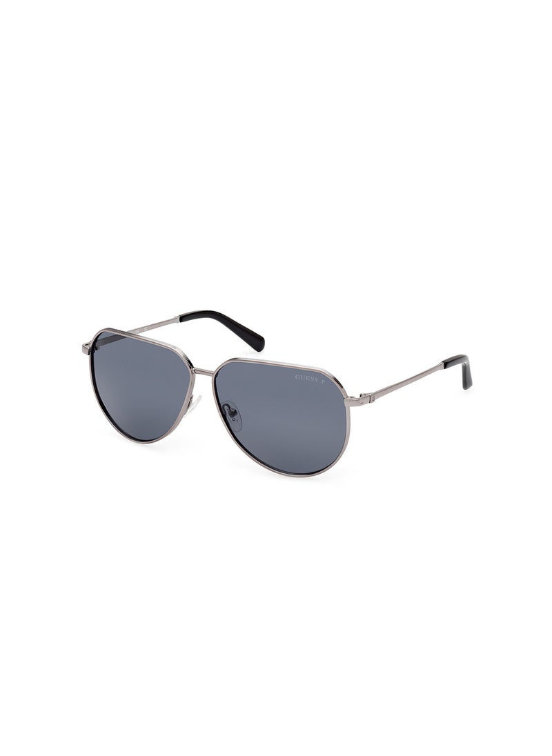 GUESS نظارة شمسية بولارايزد للرجال - GU0008908D62 - مقاس العدسة: 62 ملم  - Image 1