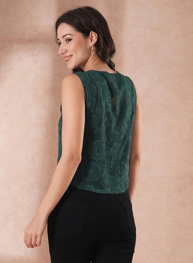 globus Globus Textured Floral Print V-Neck Sleeveless Top