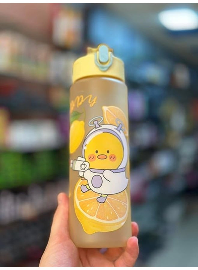 زجاجة مياه 700 مل بتصميم حيوانات كرتونية مع فوهة قابلة للطي وغطاء علوي قلاب، زجاجة خالية من BPA مع فلتر مدمج للسفر والمدرسة وصالة الالعاب الرياضية واللياقة البدنية في الهواء الطلق (اصفر) - Image 3