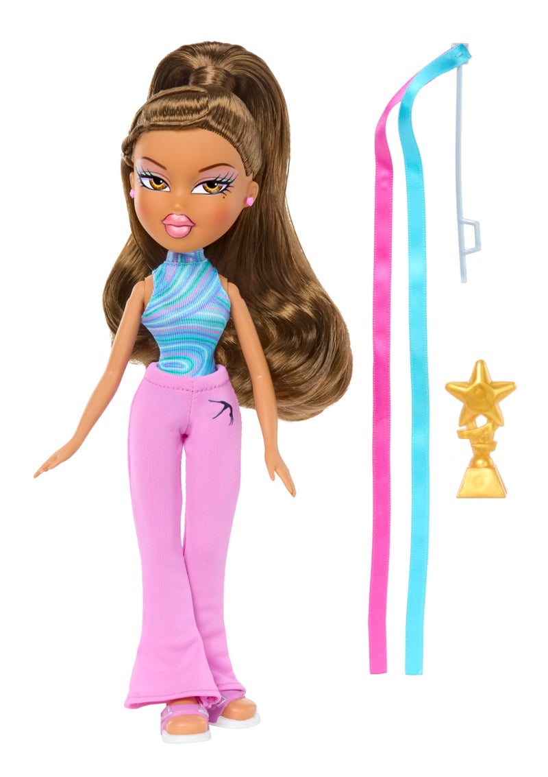 Bratz Play Sportz Yasmin Fashion Doll with Accessories, Gymnastics - Image 2