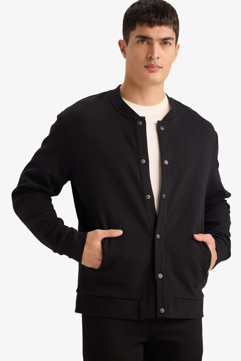 Defacto  Crew Neck with Pockets Buttoned Bomber Jacket for Men | Best Price UAE