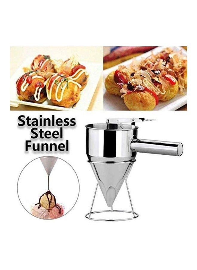 Loquat - Pancake Batter Dispenser Silver - Image 1