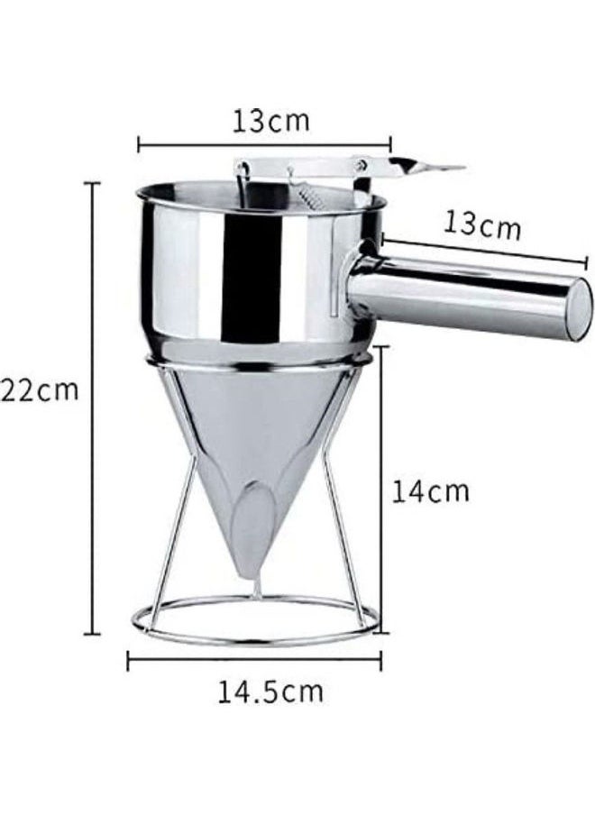 Loquat - Pancake Batter Dispenser Silver - Image 1