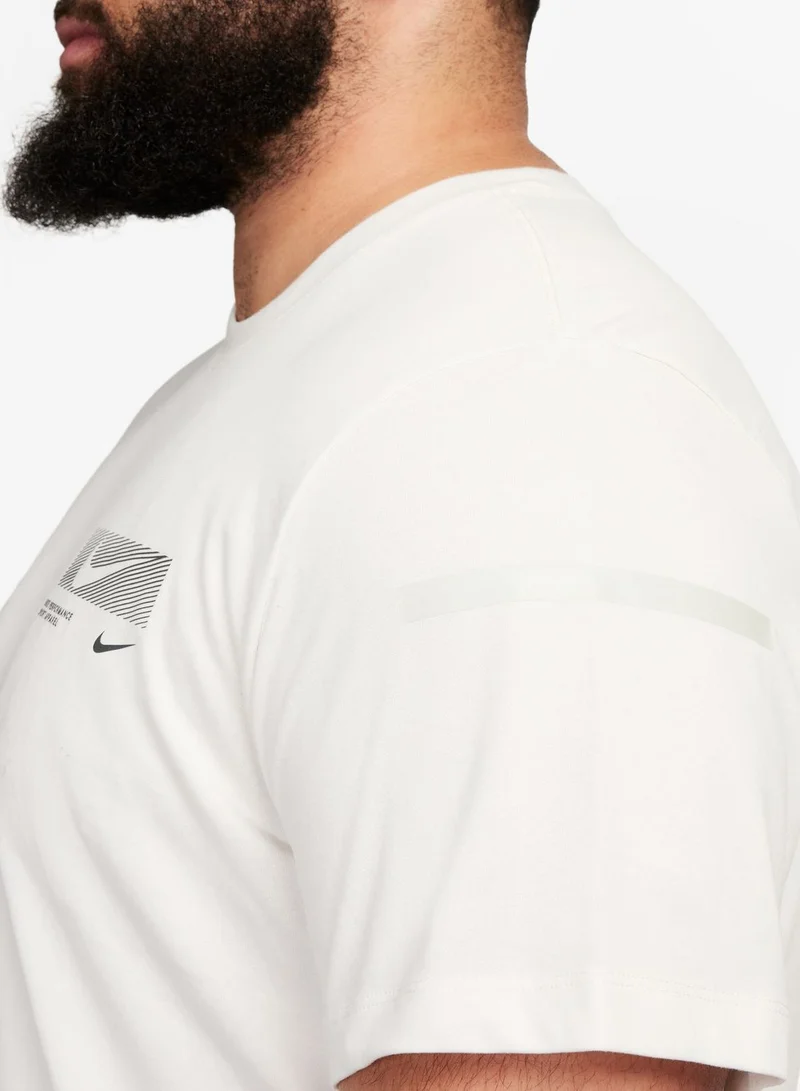 Nike Dri-Fit Flash T-Shirt