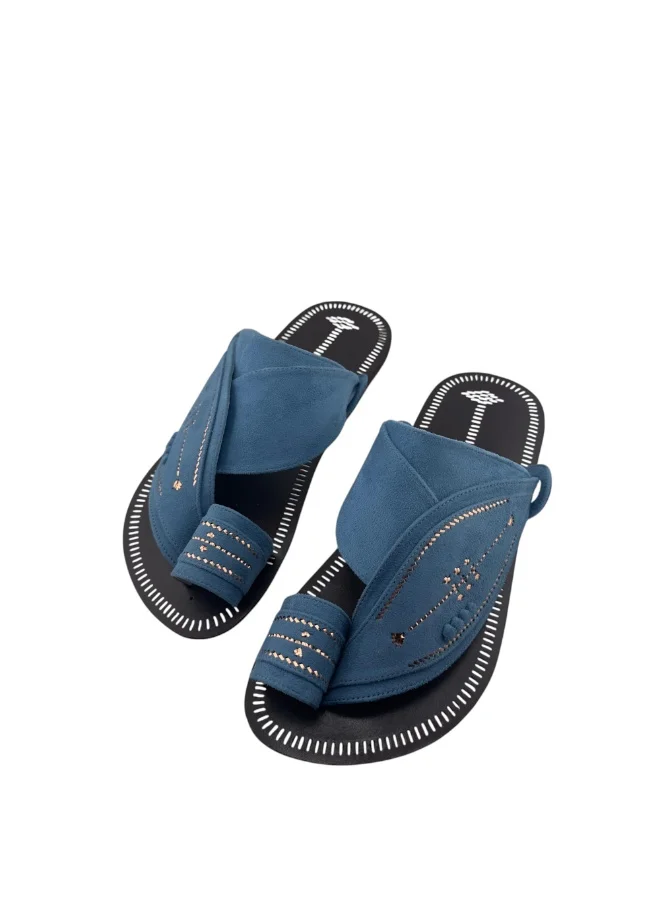 AL Fanoos Handcrafted heritage leather slippers