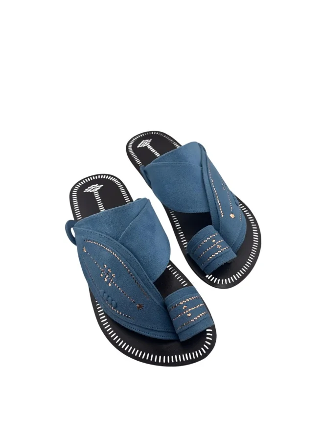 AL Fanoos Handcrafted heritage leather slippers