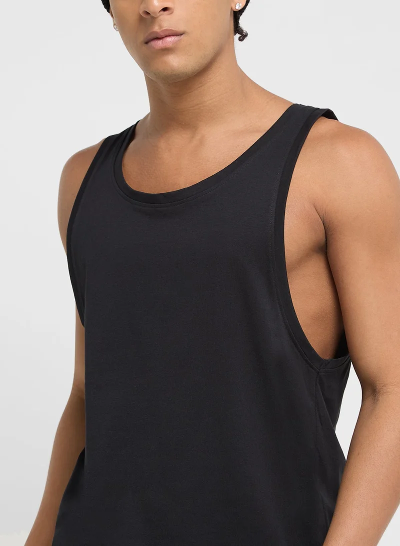 Seventy Five Basics Tank Vest