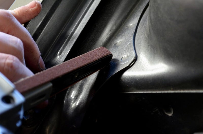 Astro Pneumatic Tool Astro Tools 3036 Air Belt Sander (3/8" x 13") with 3pc Belts (#40, #60 & #80) - Image 2