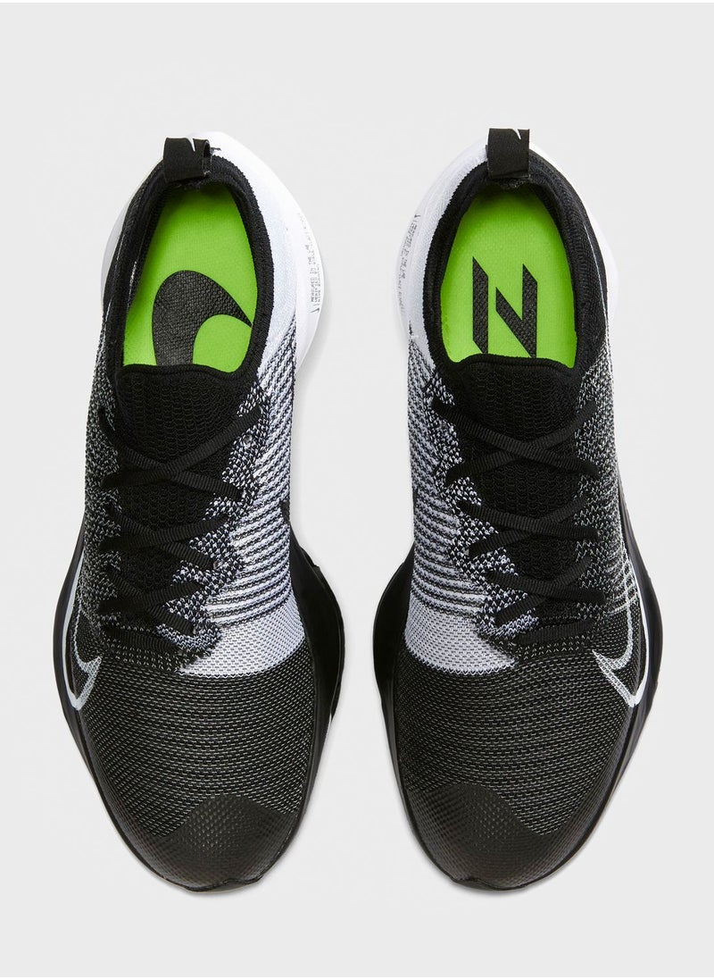 Nike - Air Zoom Tempo Next - Image 1