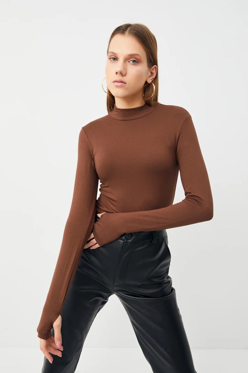 Yefra Store Women's Bitter Coffee Finger Detailed Stand Collar Basic Body  - Image 4