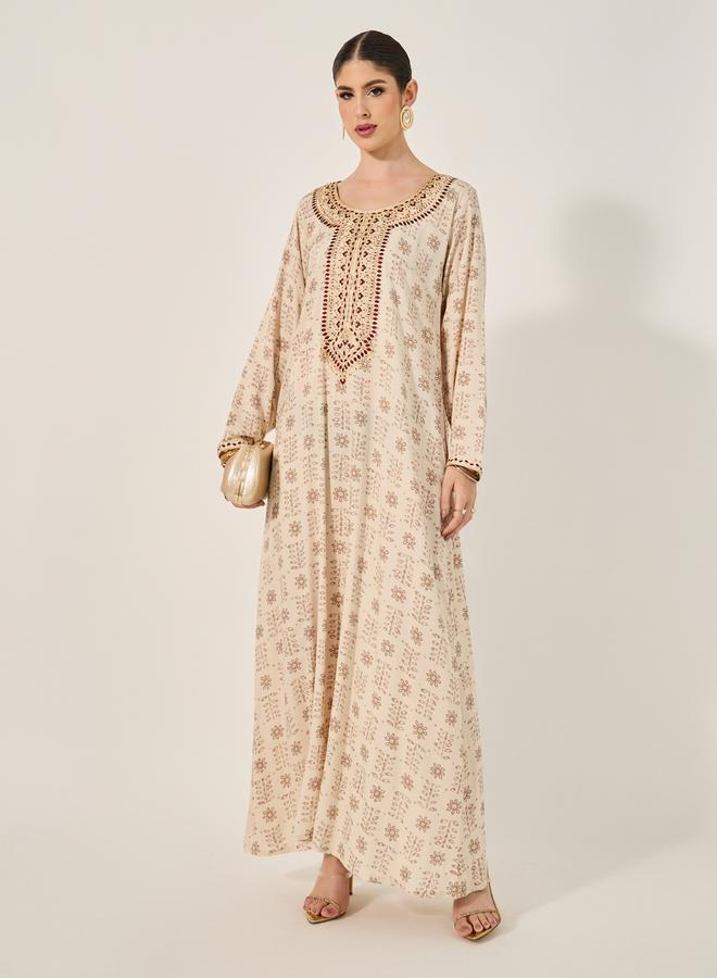 Styli Allover block printed jalabiya with foil imprint and mukawar embroidery neck and crystal embellishment  - Image 1