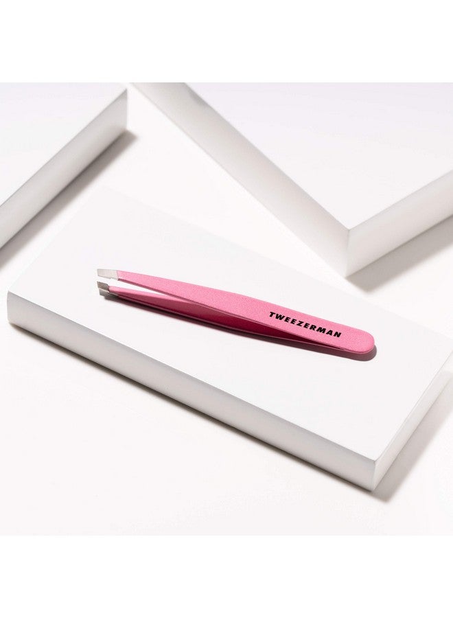 تويزرمان ملقط إزالة الشعر المائل داستي روز الحصري من تويزرمان - ملقط إزالة الشعر، مصنوع من الفولاذ المقاوم للصدأ - Image 5