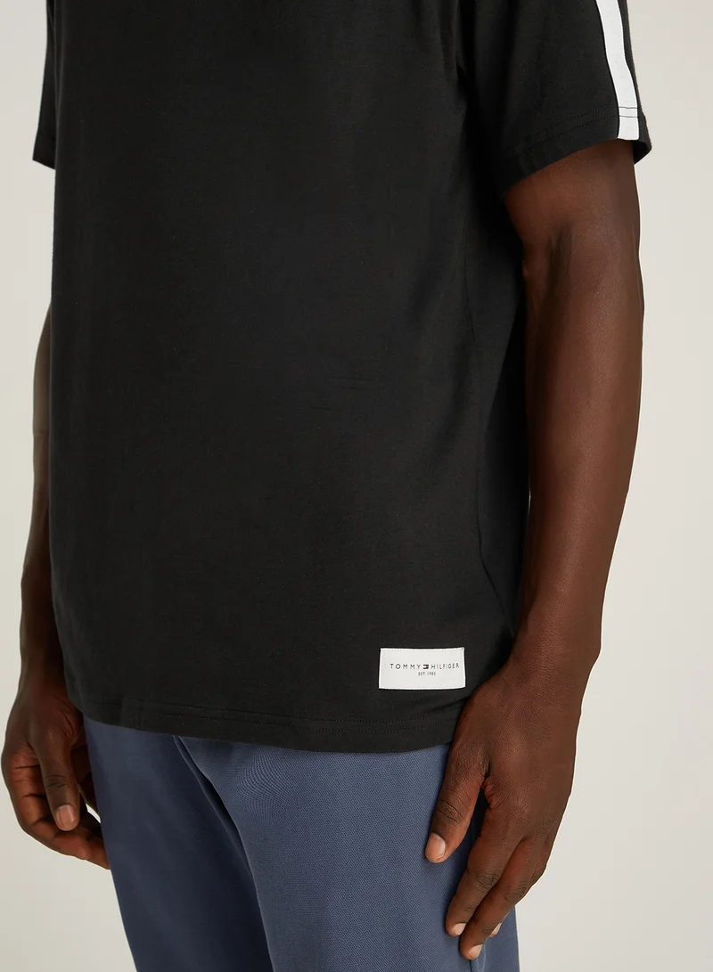 تومي هيلفيغر Logo Print T-Shirt
