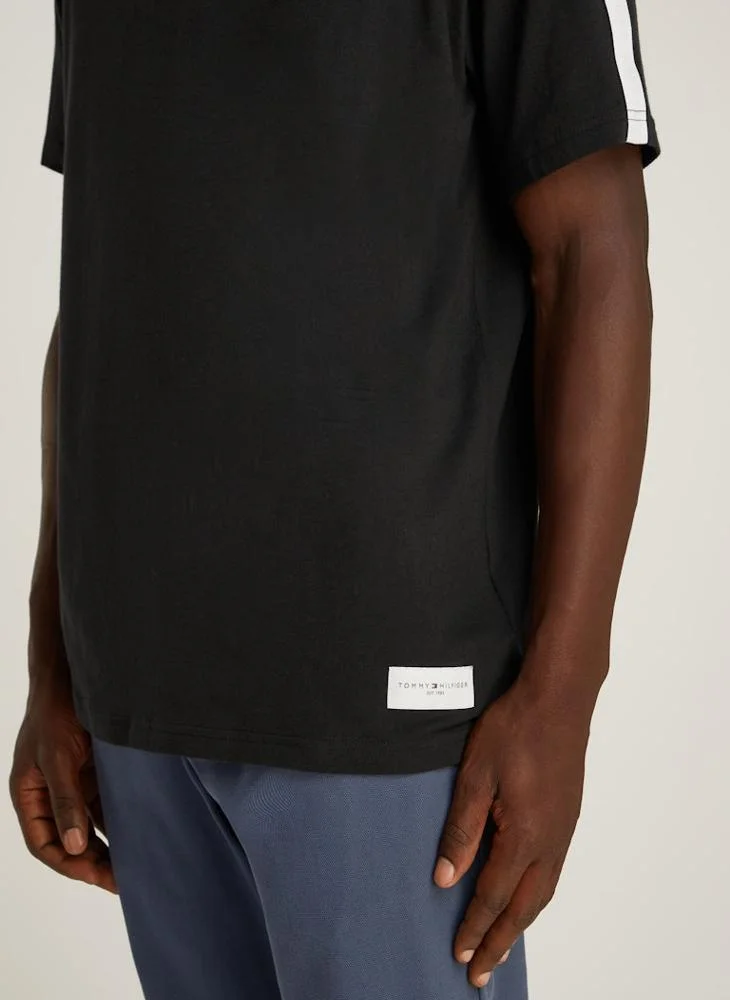 تومي هيلفيغر Logo Print T-Shirt