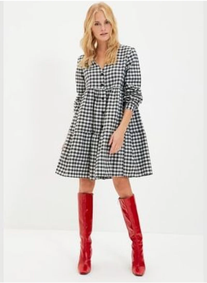 trendyol Black Mini Woven Checkered Dress TWOAW21EL0447