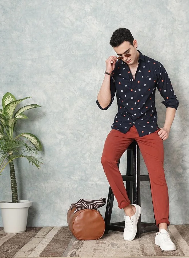 شركة المرآب الهندية Men Slim Fit Geometric Printed Full Sleeves Spread Collar Casual Shirt