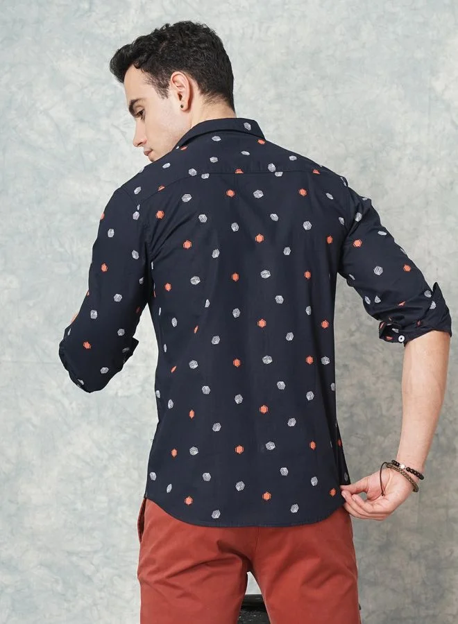شركة المرآب الهندية Men Slim Fit Geometric Printed Full Sleeves Spread Collar Casual Shirt
