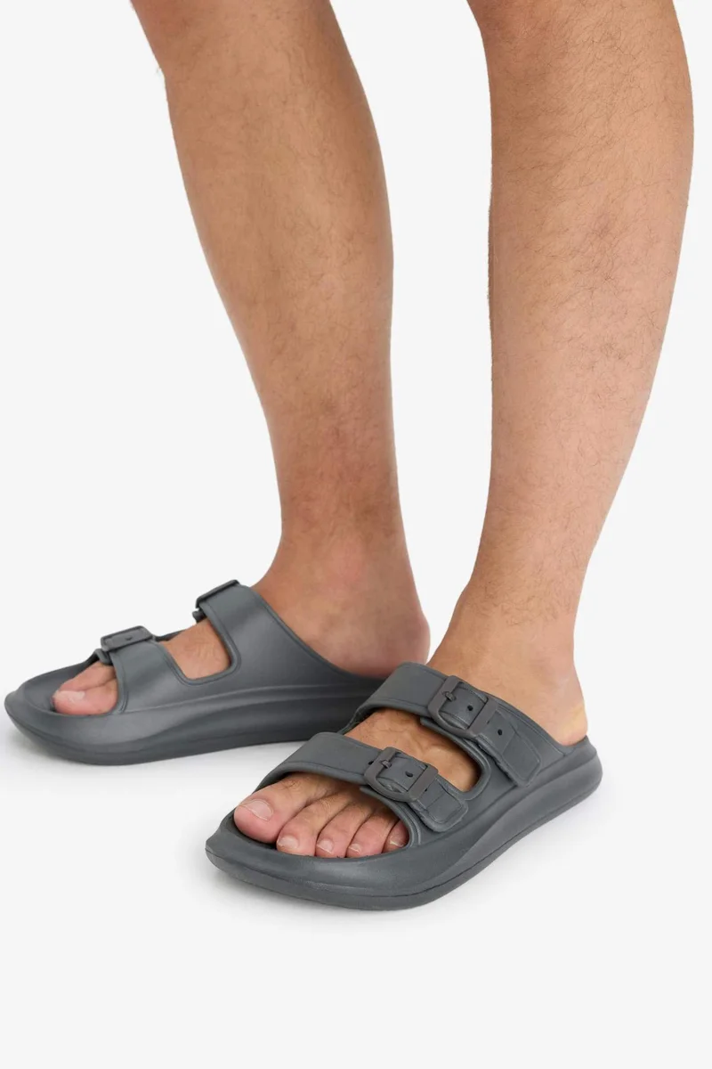 ديفاكتو Man Flat Sole Double Banded Eva Slippers