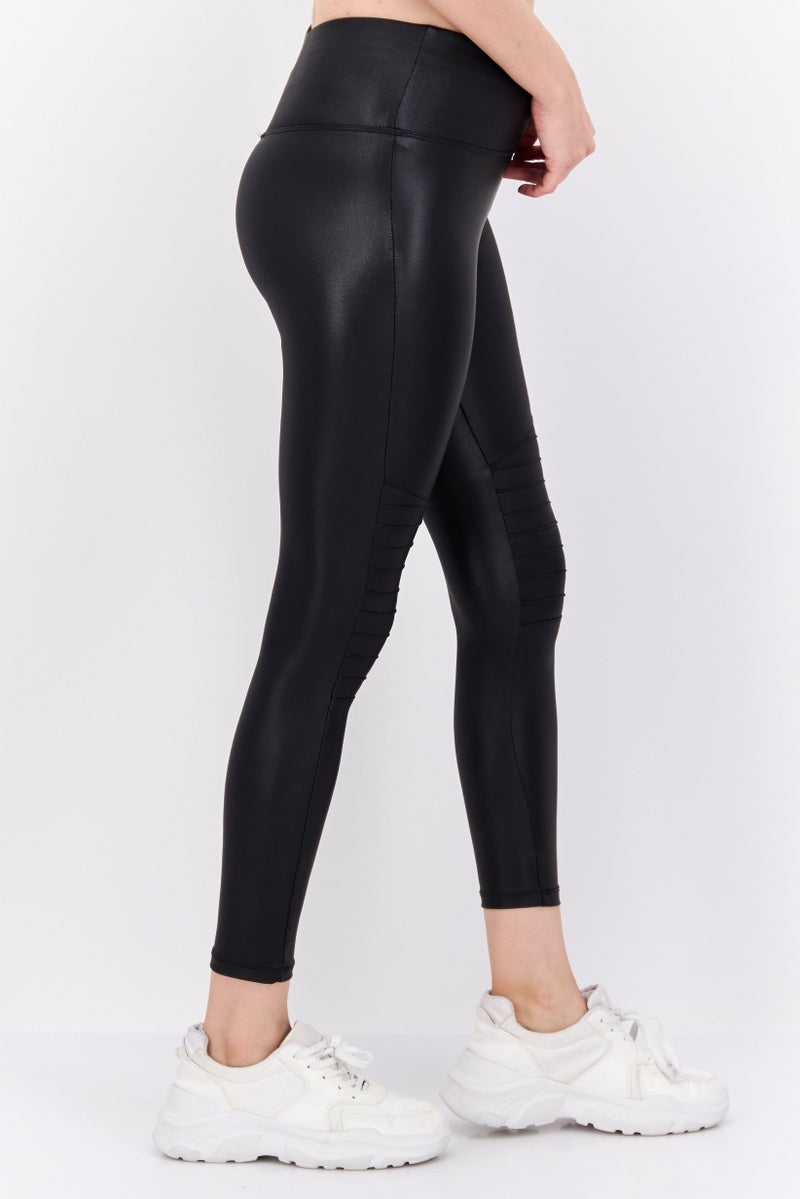 NEW LOOK Women Petite Solid Faux Leather Skinny Pants, Black - Image 2