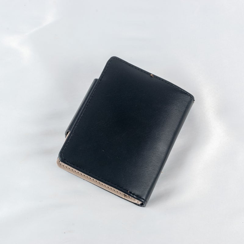 The Black Pearl Accessories Leather Flip Wallet & Card Holder with Multiple  Pockets and Zipped Pocket Black - Image 2