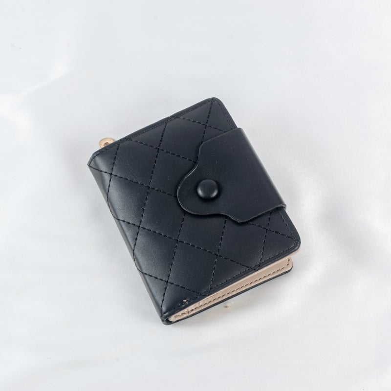 The Black Pearl Accessories Leather Flip Wallet & Card Holder with Multiple  Pockets and Zipped Pocket Black - Image 1