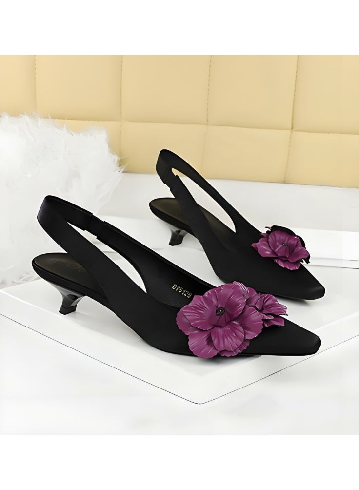 بيج تري المرأة الساتان مغلق أشار إصبع القدم القط الكعب المنخفض مع الزهور الديكور الأسود 4CM - Image 2
