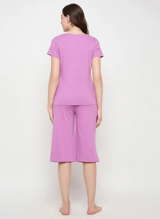 Clovia Clovia Graphic Print Cotton Top and Solid Capri Set