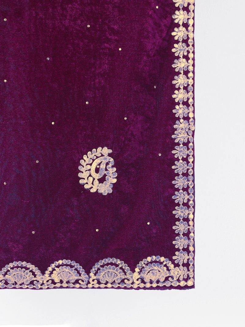 جلو باص شال نسائي بنفسجي مطرز بزخارف بيزلي وتفاصيل جوتا باتي من المخمل للمناسبات - Image 5