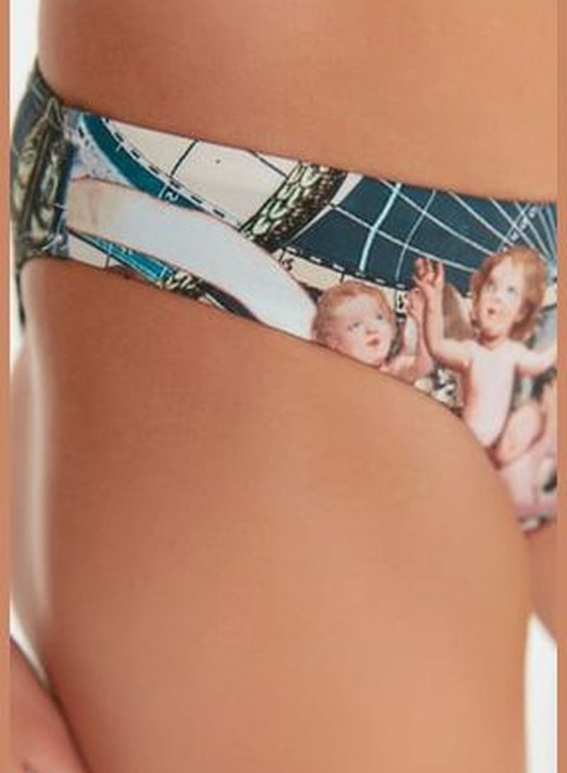 trendyol Ethnic Pattern Regular Leg Bikini Bottoms TBESS22BA0306 - Image 4