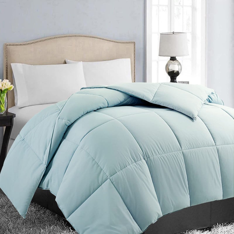 EASELAND Twin Size Down Alternative Comforter - Quilted Duvet Insert for All Seasons, Soft Lightweight with Corner Tabs, Summer Winter Warm Bedding, Aqua 64×88 Inches - Image 1