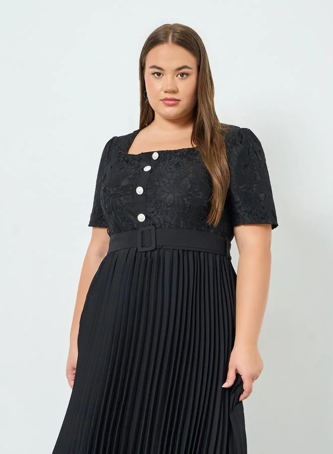 Styli Black Plus Lace Bodice Pleated A-Line Maxi Dress with Belt