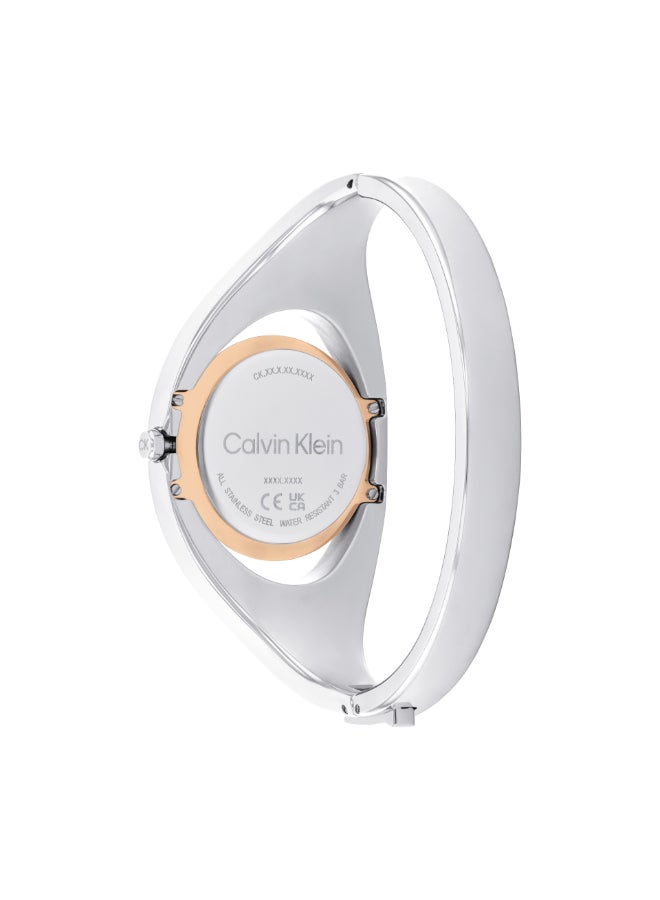 CALVIN KLEIN ساعة يد ستانلس ستيل بعقارب دائرية الشكل للنساء 25200393 - 32.5 ملم - Image 4