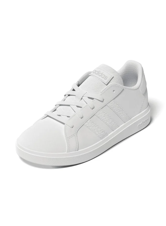 adidas أحذية أديداس جراند كورت 2.0 K U بيضاء للأطفال